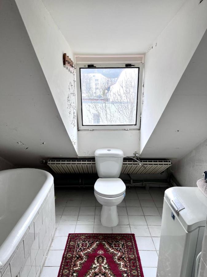Loft Apartment Close To Metro Palmovka Prague Exterior photo