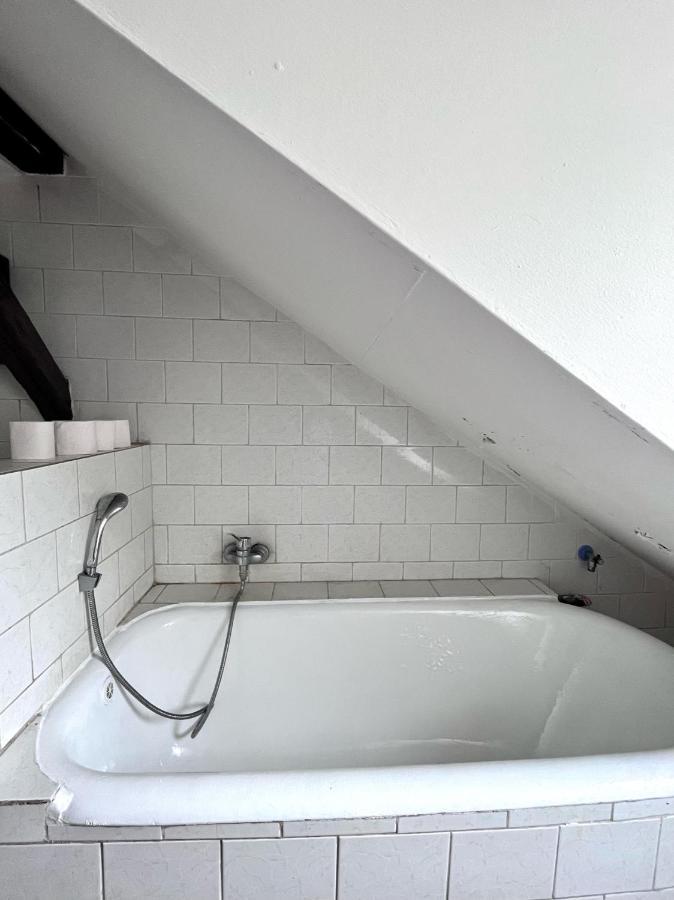 Loft Apartment Close To Metro Palmovka Prague Exterior photo